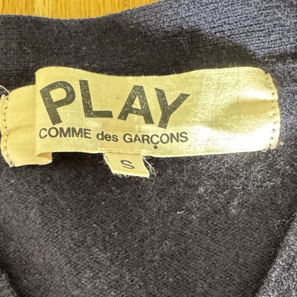 Comme des Garçons PLAY Navy Wool Cardigan with Red Heart Patch - Picture 3 of 6